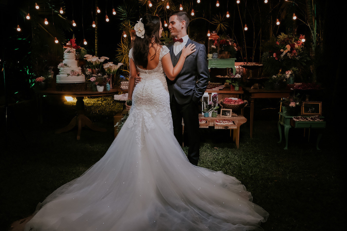 Casamento em Macaé - RJ de Thamires e Lucas no Espaço Casadio, realizado por Anderson Crepaldi Fotografia