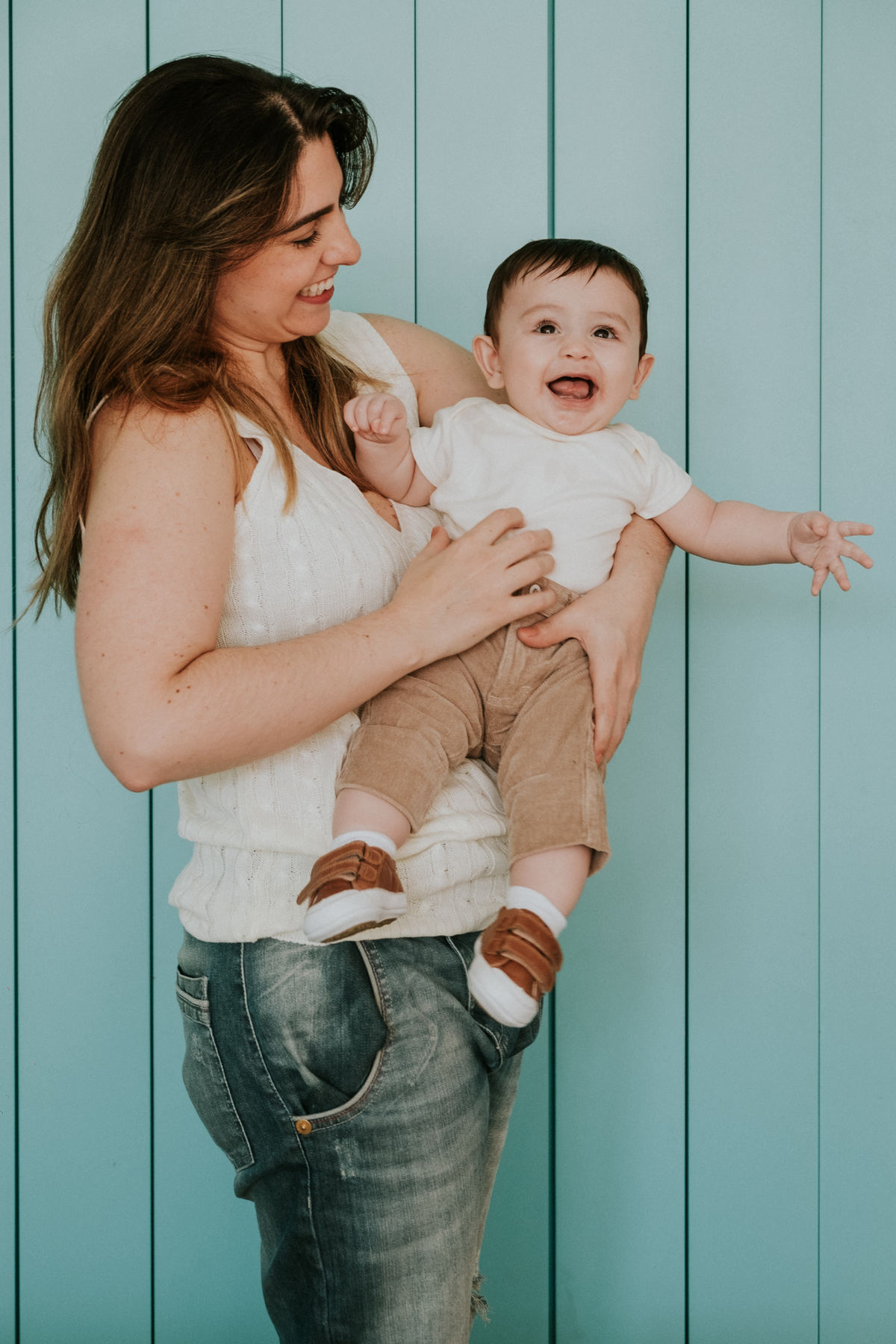 Acompanhamento fotográfico infantil de seis meses feito por Anderson Crepaldi Fotografia