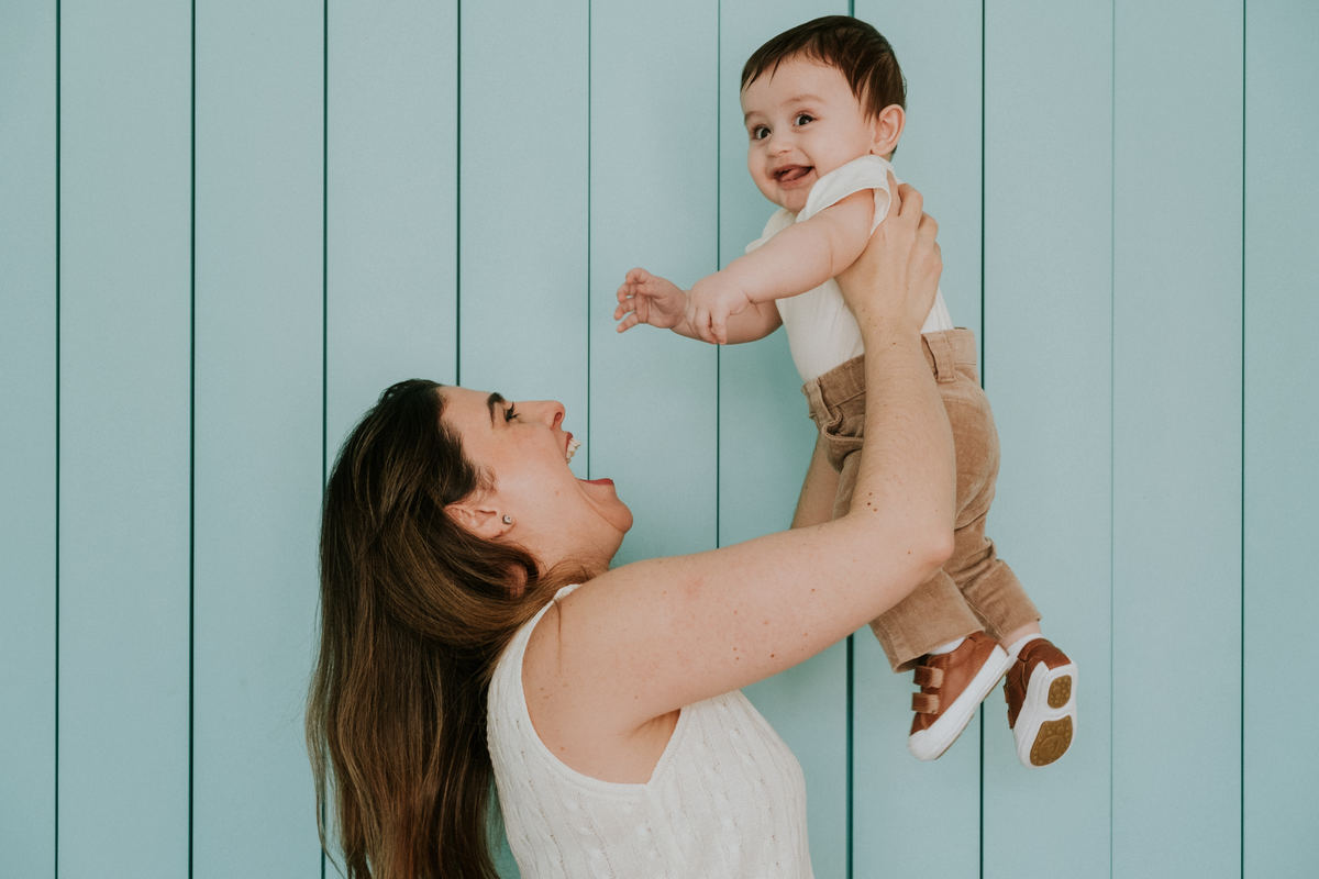 Acompanhamento fotográfico infantil de seis meses feito por Anderson Crepaldi Fotografia