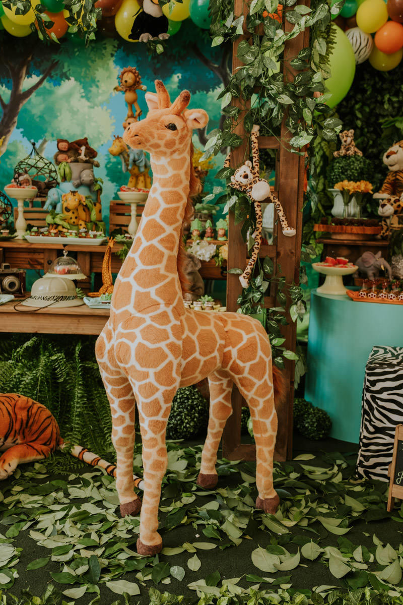 Festa de aniversário infantil com tema safari em casa, em São Paulo, do João Tadeu por Anderson Crepaldi Fotografia