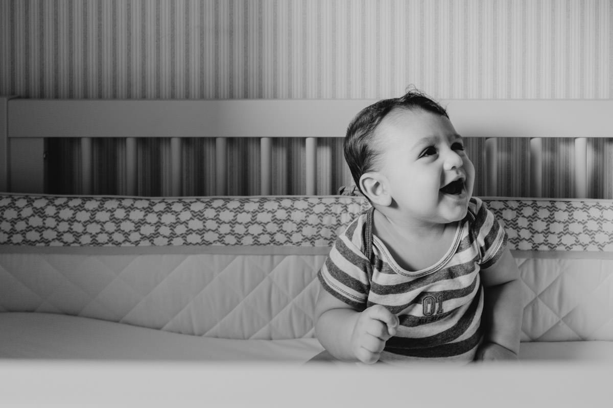 Acompanhamento fotográfico lifestyle em casa Diogo com 06 meses por Anderson Crepaldi Fotografia