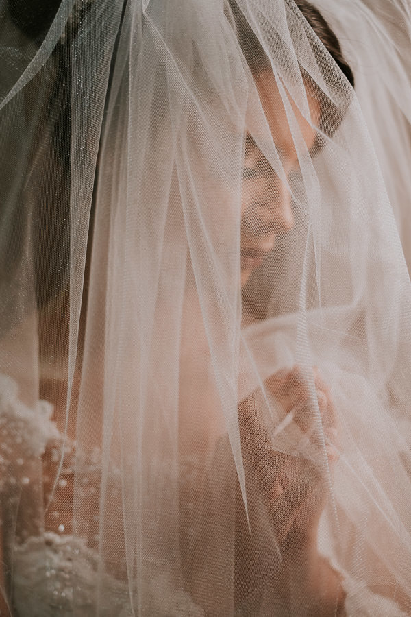 Casamento de Giullia e Francisco no por-do-sol no Sítio HIS em Mogi das Cruzes por Anderson Crepaldi, fotógrafo de casamento em São Paulo SP