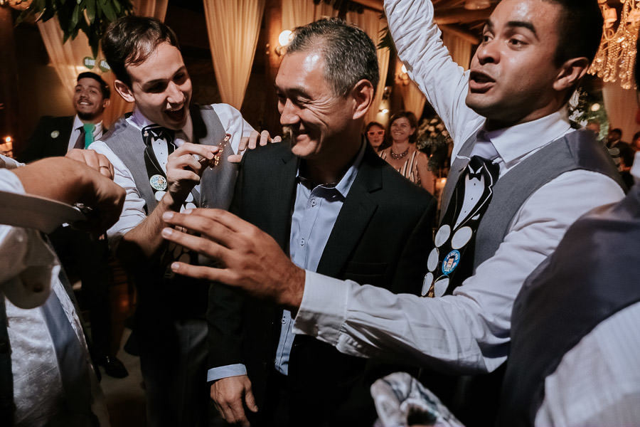 Casamento diferente com ideias de decoração intimista no Espaço Coimbra por Anderson Crepaldi, fotógrafo de casamento em São Paulo SP