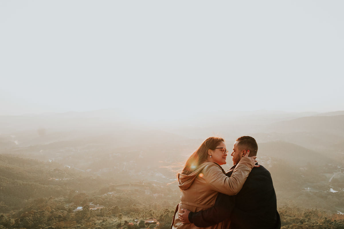 Ensaio pré-wedding Cristyellen e Johnny no Pico do Olho D'água em Mairiporã por Anderson Crepaldi, fotógrafo de casamento em São Paulo SP