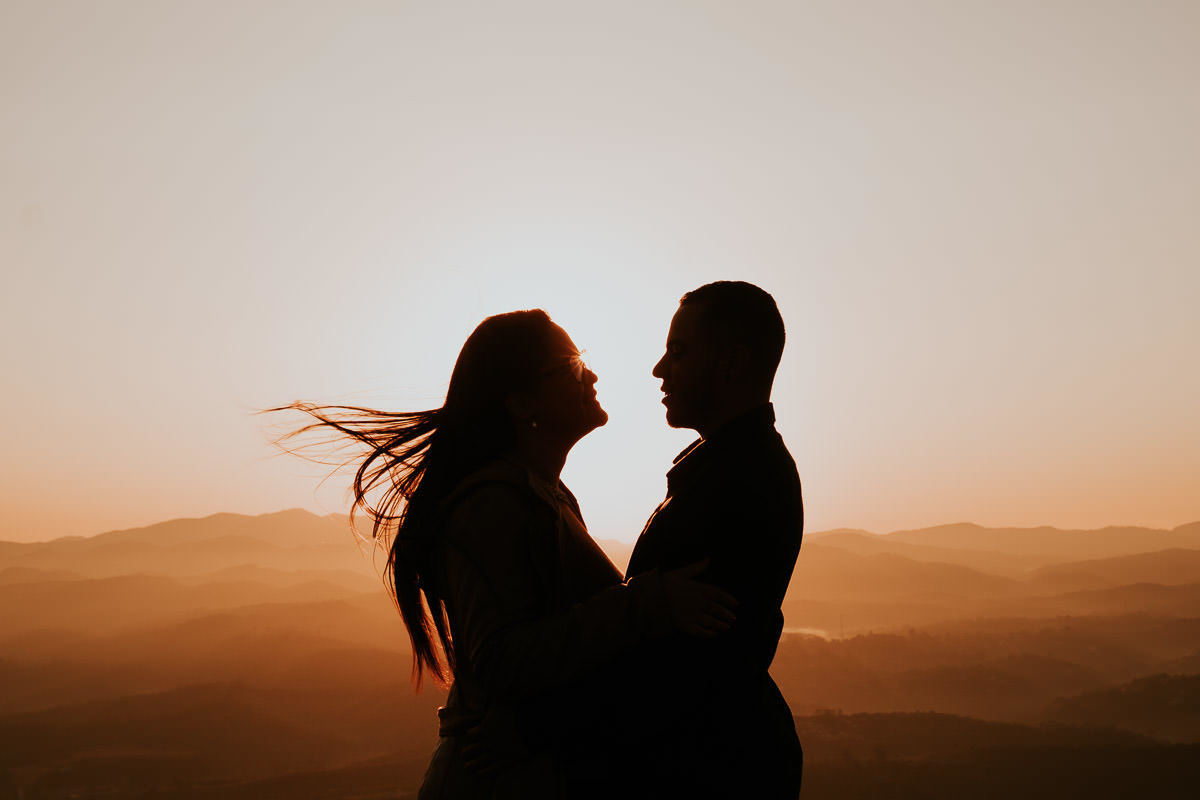 Ensaio pré-wedding Cristyellen e Johnny no Pico do Olho D'água em Mairiporã por Anderson Crepaldi, fotógrafo de casamento em São Paulo SP