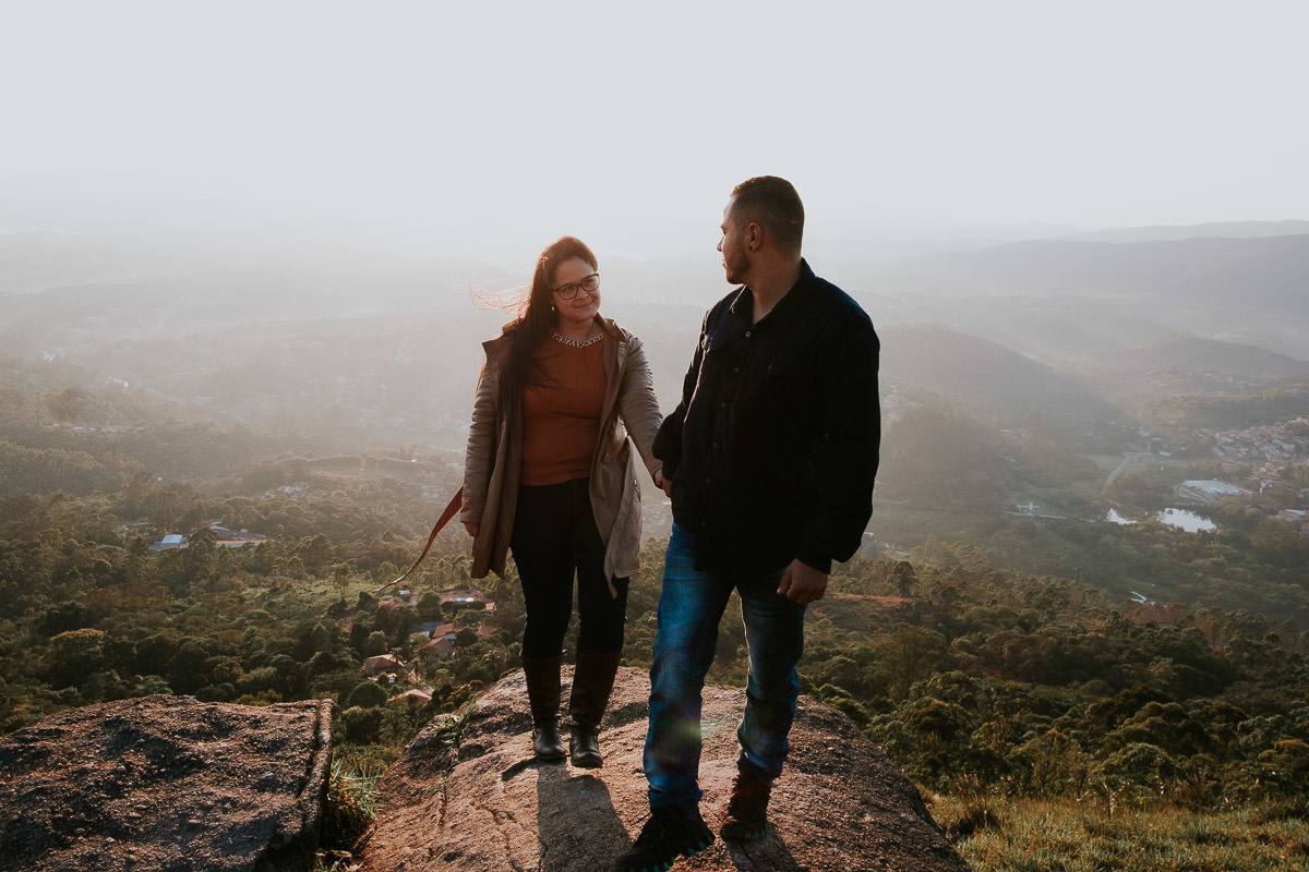 Ensaio pré-wedding Cristyellen e Johnny no Pico do Olho D'água em Mairiporã por Anderson Crepaldi, fotógrafo de casamento em São Paulo SP