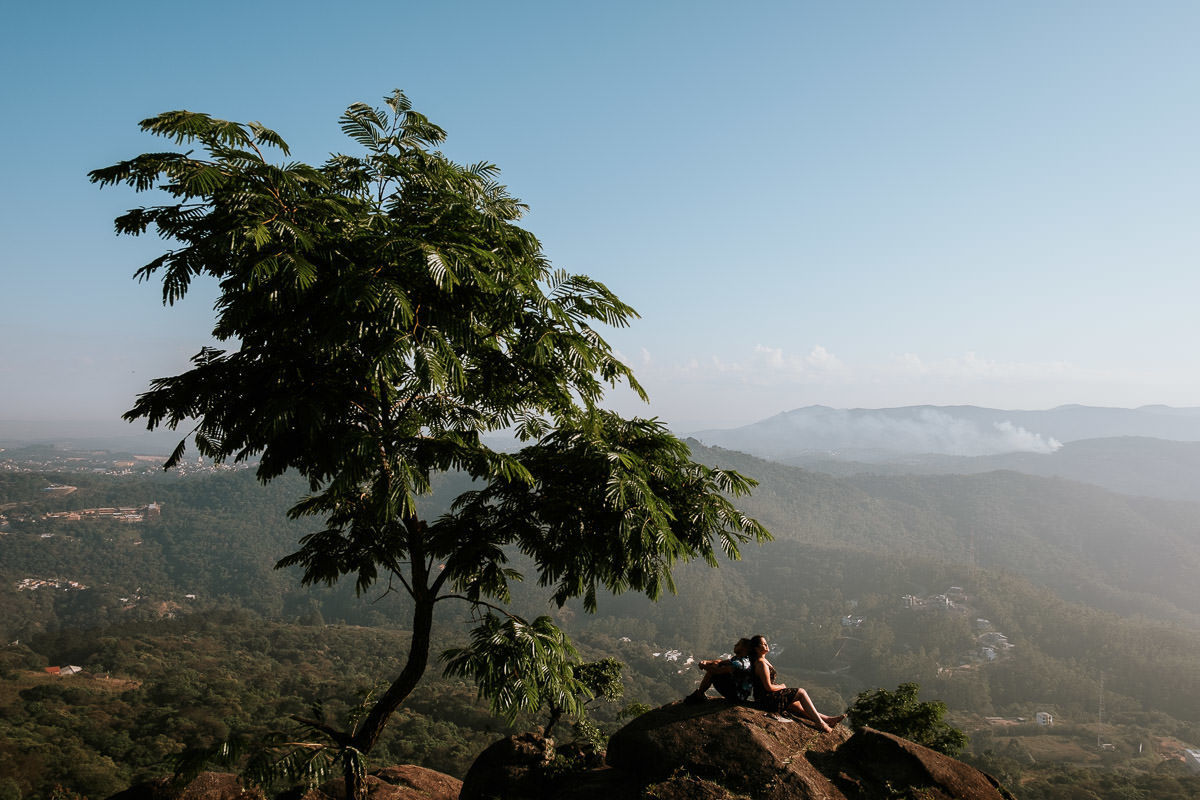 Ensaio pré-wedding Cristyellen e Johnny no Pico do Olho D'água em Mairiporã por Anderson Crepaldi, fotógrafo de casamento em São Paulo SP