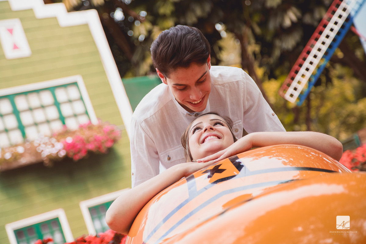 Ensaio Larissa e Florestan em Holambra/SP