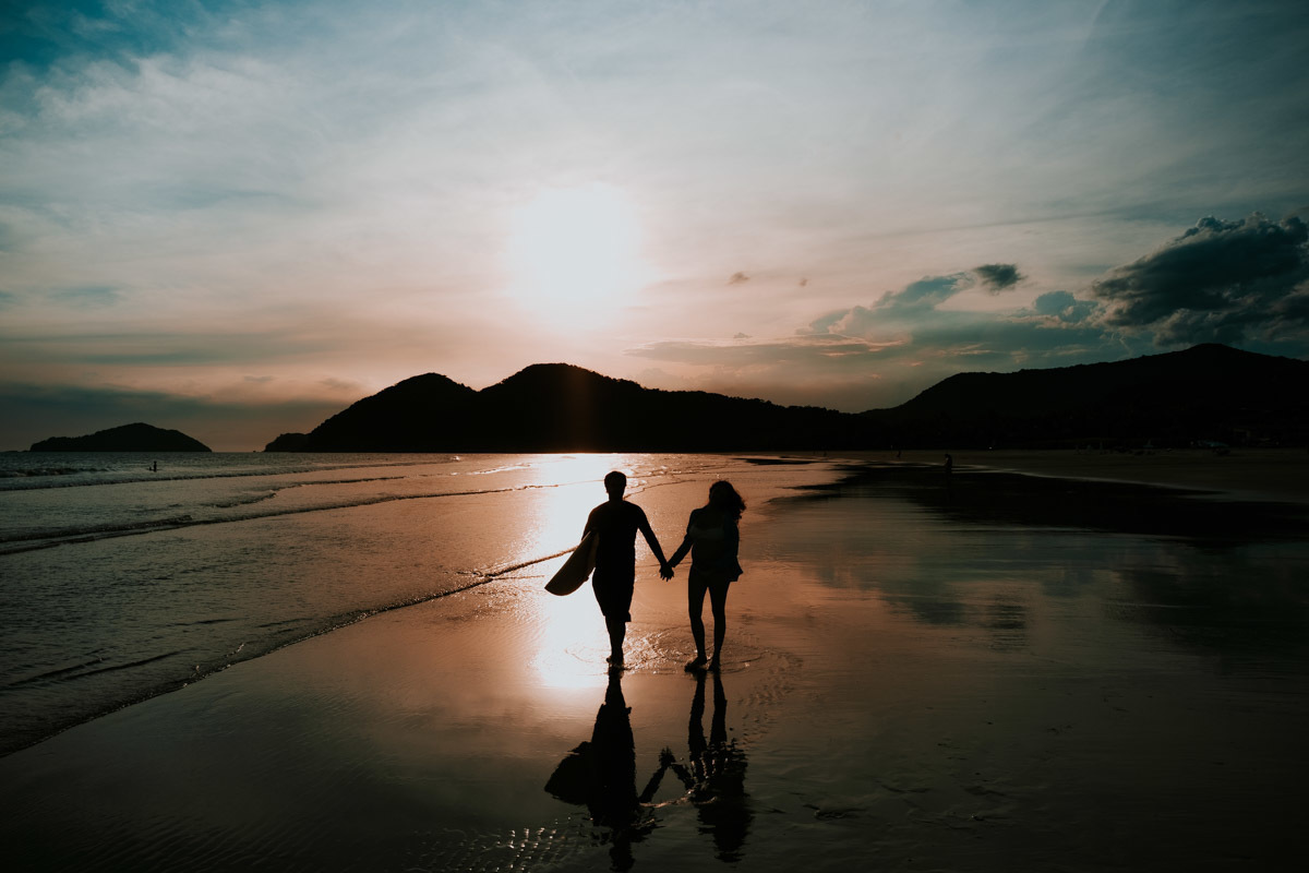 Ensaio Gestante Thalita na praia do Camburizinho em São Sebastião por Anderson Crepaldi Fotografia 