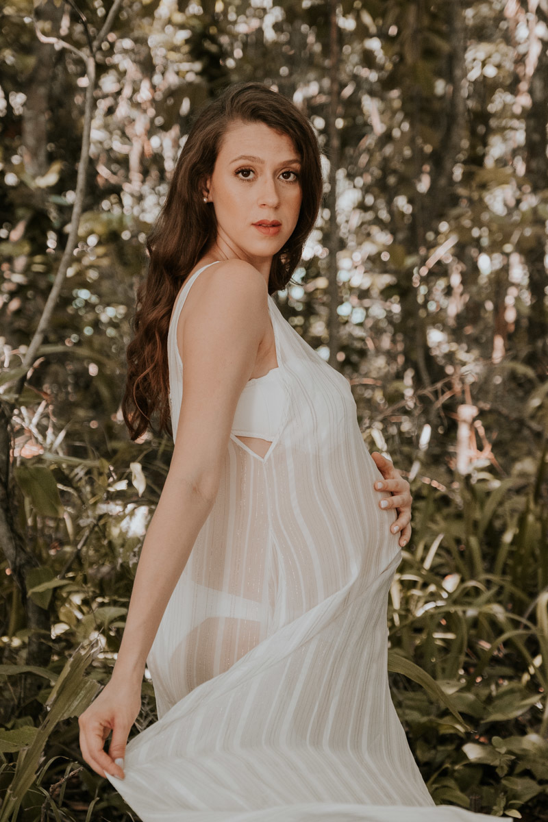 Ensaio Gestante Thalita na praia do Camburizinho em São Sebastião por Anderson Crepaldi Fotografia 