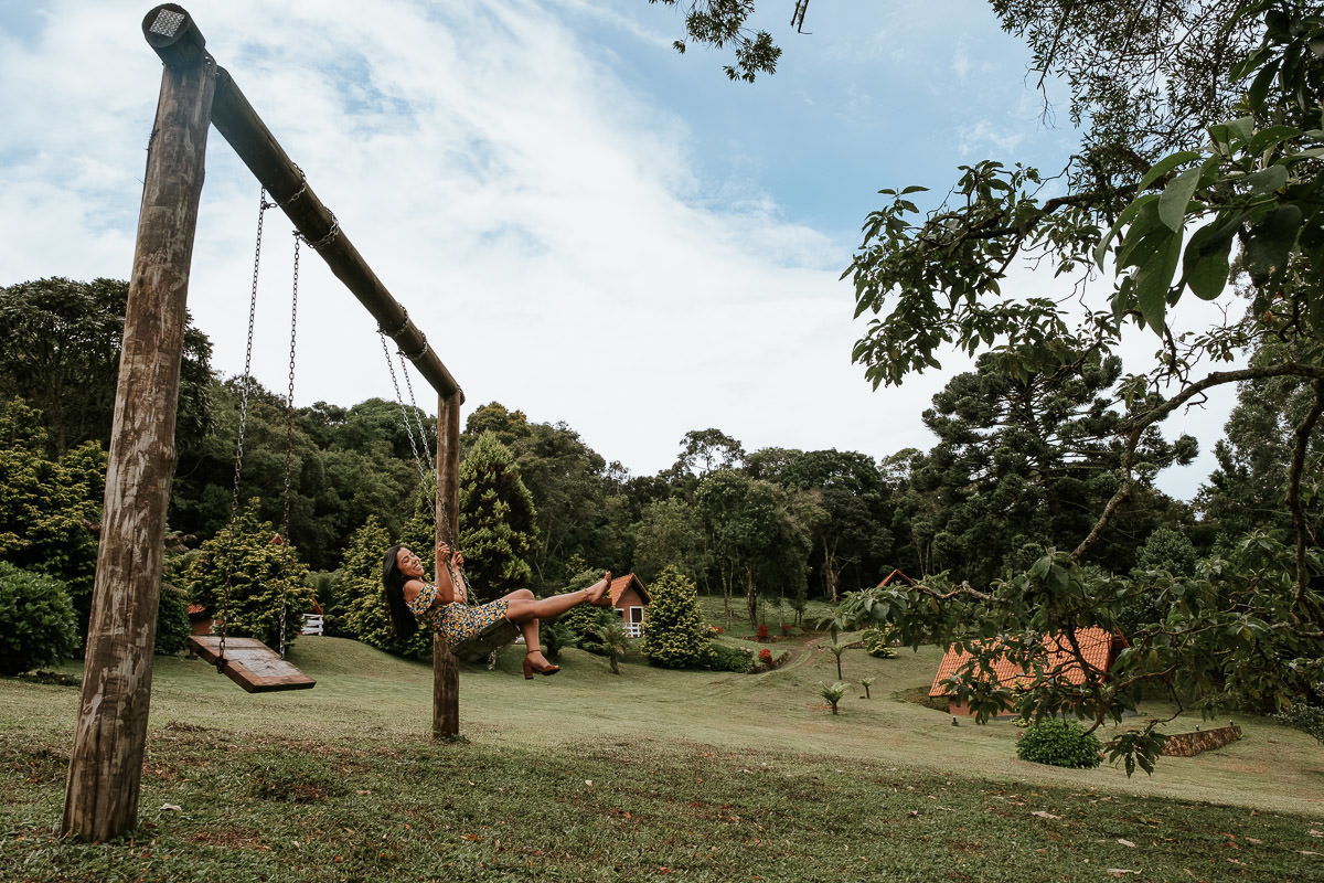Ensaio fotográfico pré-wedding de Ana e Bruno em Monte Verde Minas Gerais na pousada Chalés Fazenda das Samambaias por Anderson Crepaldi, fotógrafo de casamento em São Paulo SP