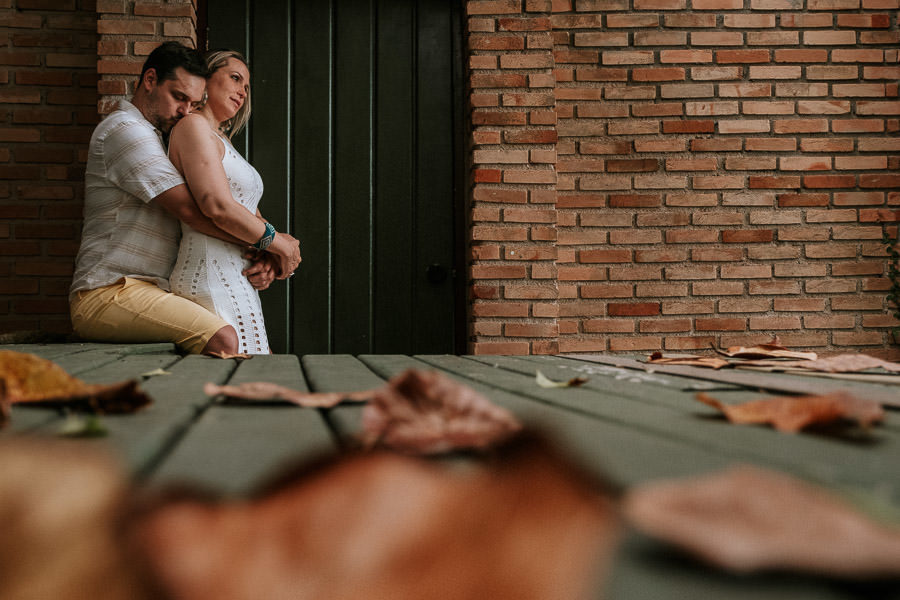Ensaio na praia de Roberta e Eric no Maison Joly Hotel, em Ilhabela por Anderson Crepaldi Fotografia