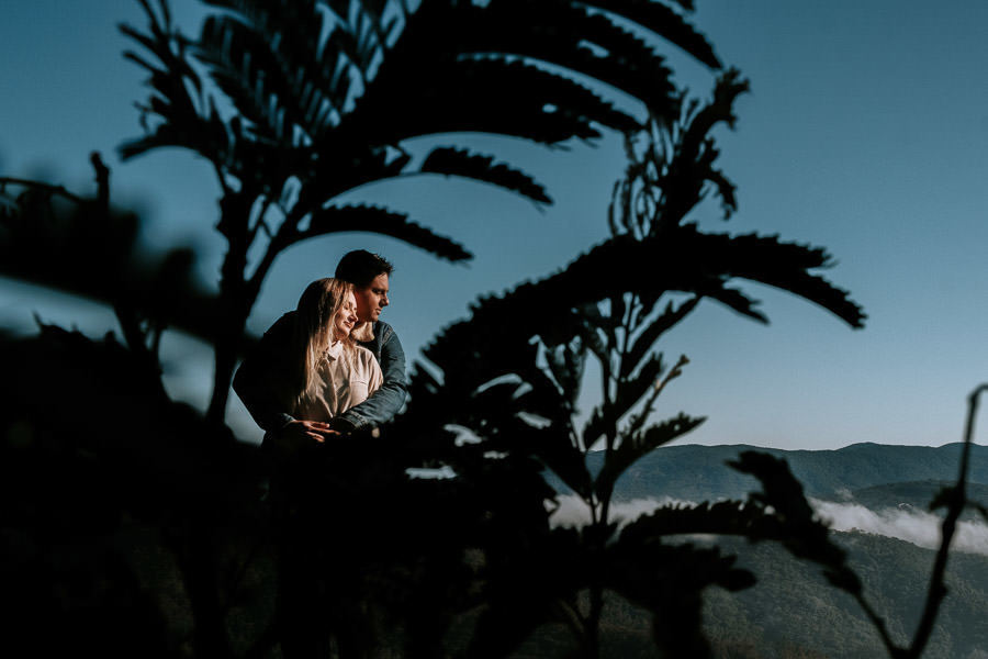 Ensaio pré-wedding de Melanie e Leandro no Pico do Olho D'água, em Mairiporã por Anderson Crepaldi Fotografia