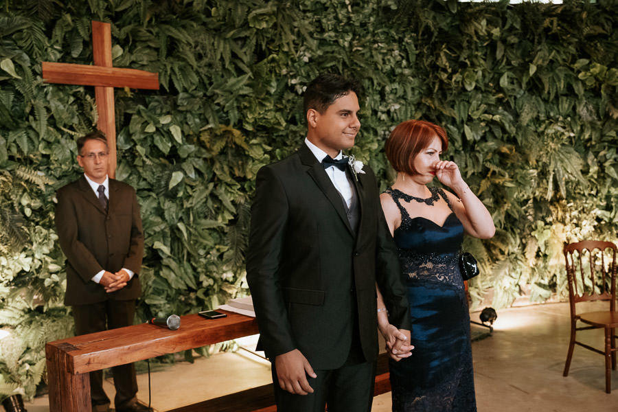 Casamento com decoração rústica e no campo de Melanie e Leandro no Sítio São Jorge por Anderson Crepaldi Fotografia