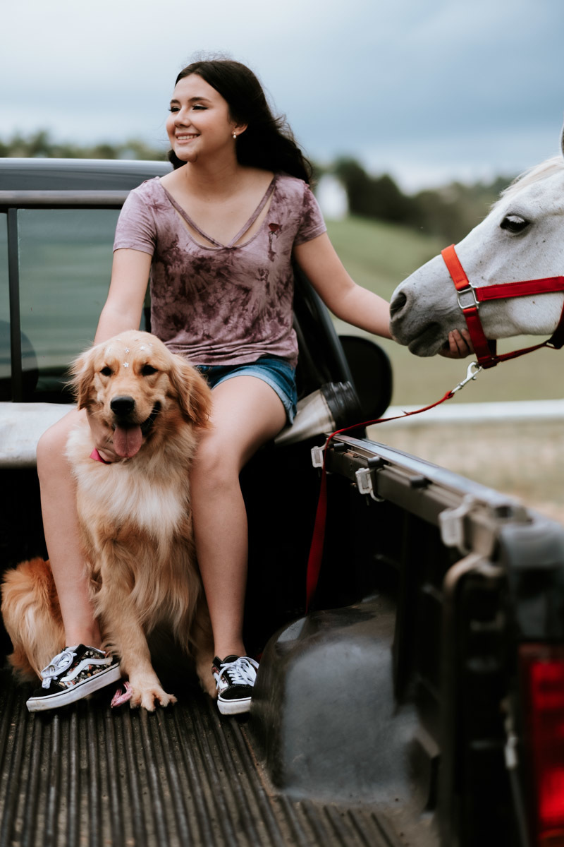 Ensaio fotográfico diferente de 15 anos de Mariana no Haras Bonanza Rural Center em Jacareí por Anderson Crepaldi Fotografia