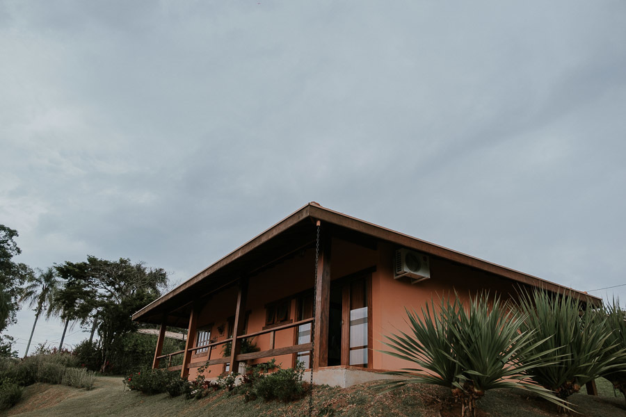 Casamento rústico no campo de Flávia e Luan no Espaço Canto Verde, no Vale do Paraíba por Anderson Crepaldi Fotografia