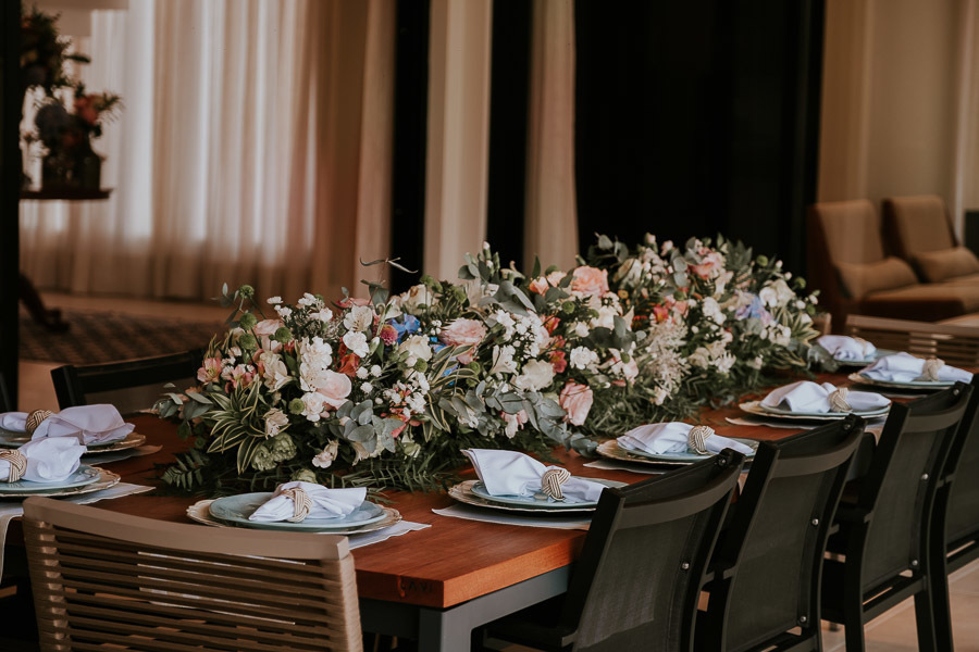 Decoração intimista rústica de mini wedding em casa por Anderson Crepaldi Fotografia