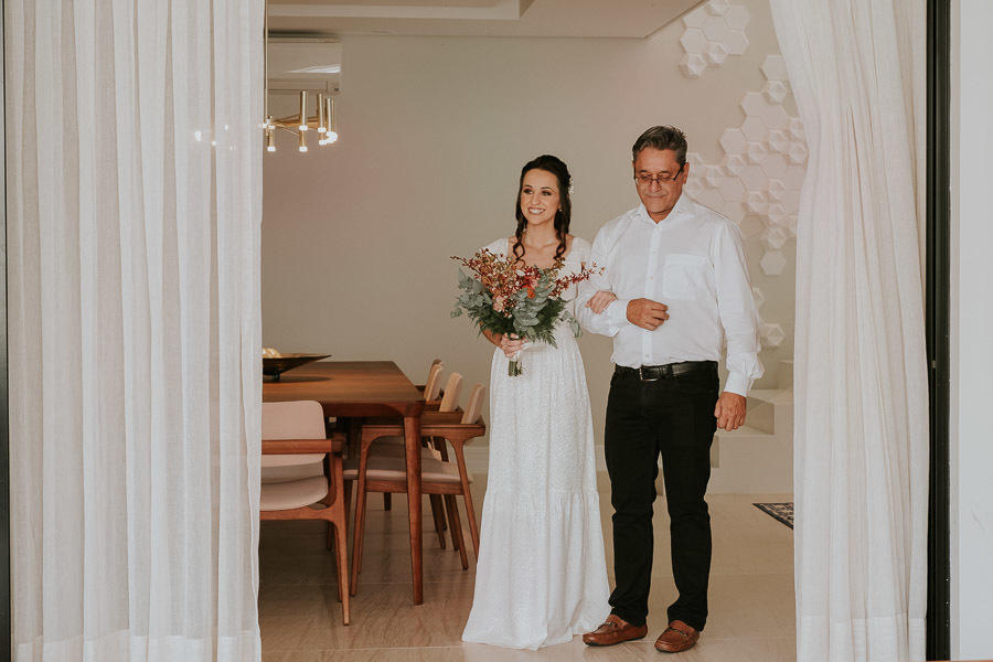 Casamento intimista para a família em casa - Mini Wedding em casa na cidade de Indaiatuba por Anderson Crepaldi Fotografia
