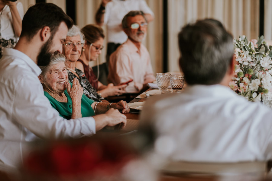 Casamento intimista para a família em casa - Mini Wedding em casa na cidade de Indaiatuba por Anderson Crepaldi Fotografia