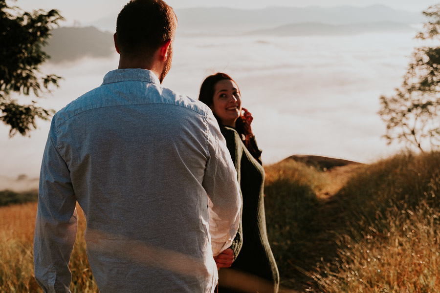 Ensaio no Pico do Olho D'água em Mairiporã no nascer do sol por Anderson Crepaldi Fotografia