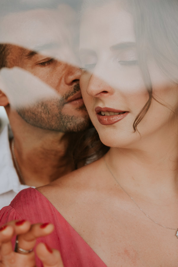Ensaio fotográfico pré casamento de Karen e Adinaldo no Villa Sansu, em Araçoiaba da Serra por Anderson Crepaldi Fotografia