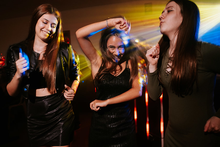 Festa debutante de 15 anos da Maria Julia no condomínio Terras de Santa Clara em Jacareí por Anderson Crepaldi Fotografia