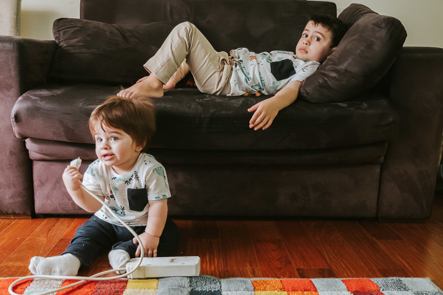 Ensaio fotográfico lifestyle de Pedro Henrique na Vila Mariana, em São Paulo por Anderson Crepaldi Fotografia