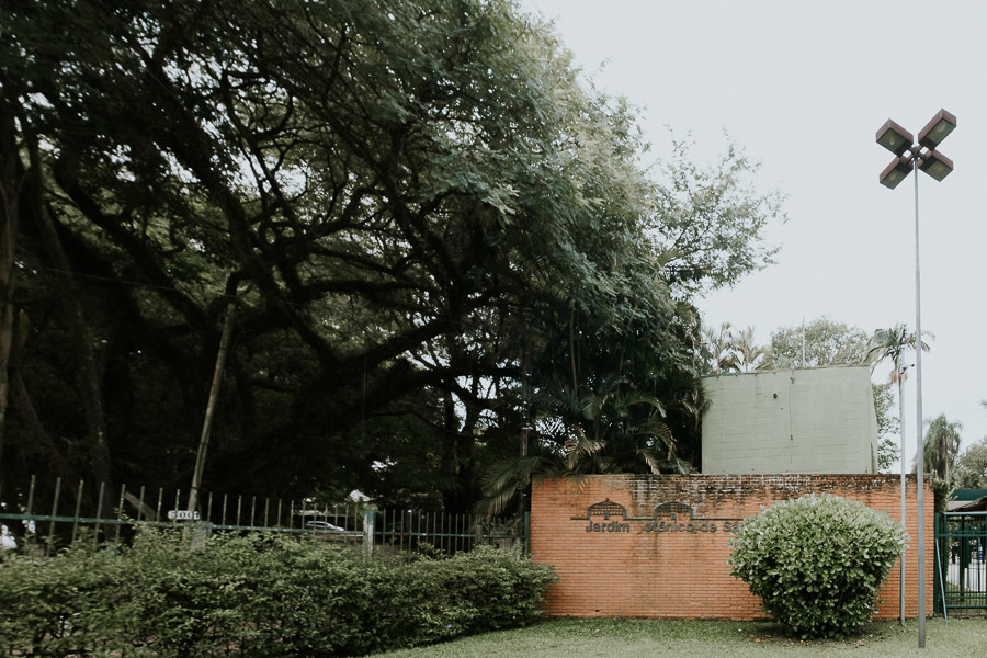 Ensaio pré-wedding de Nathalia e Gabriel no Jardim Botânico de São Paulo por Anderson Crepaldi Fotografia