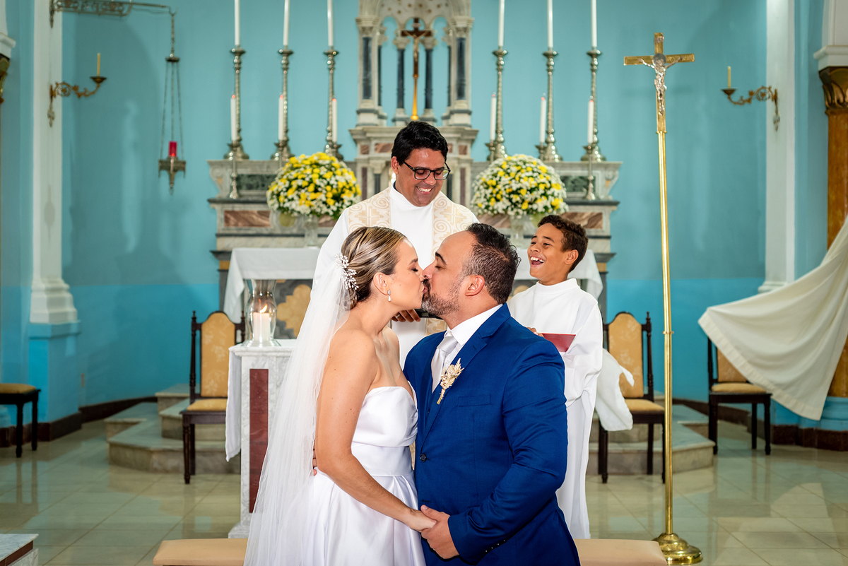 Beijo dos noivos Casamento Colônia dos Padres Salesianos
