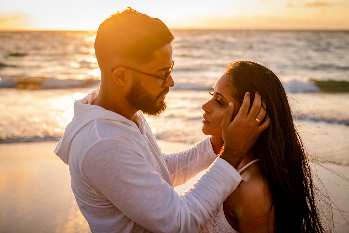 ensaio pré wedding na praia do Cupe