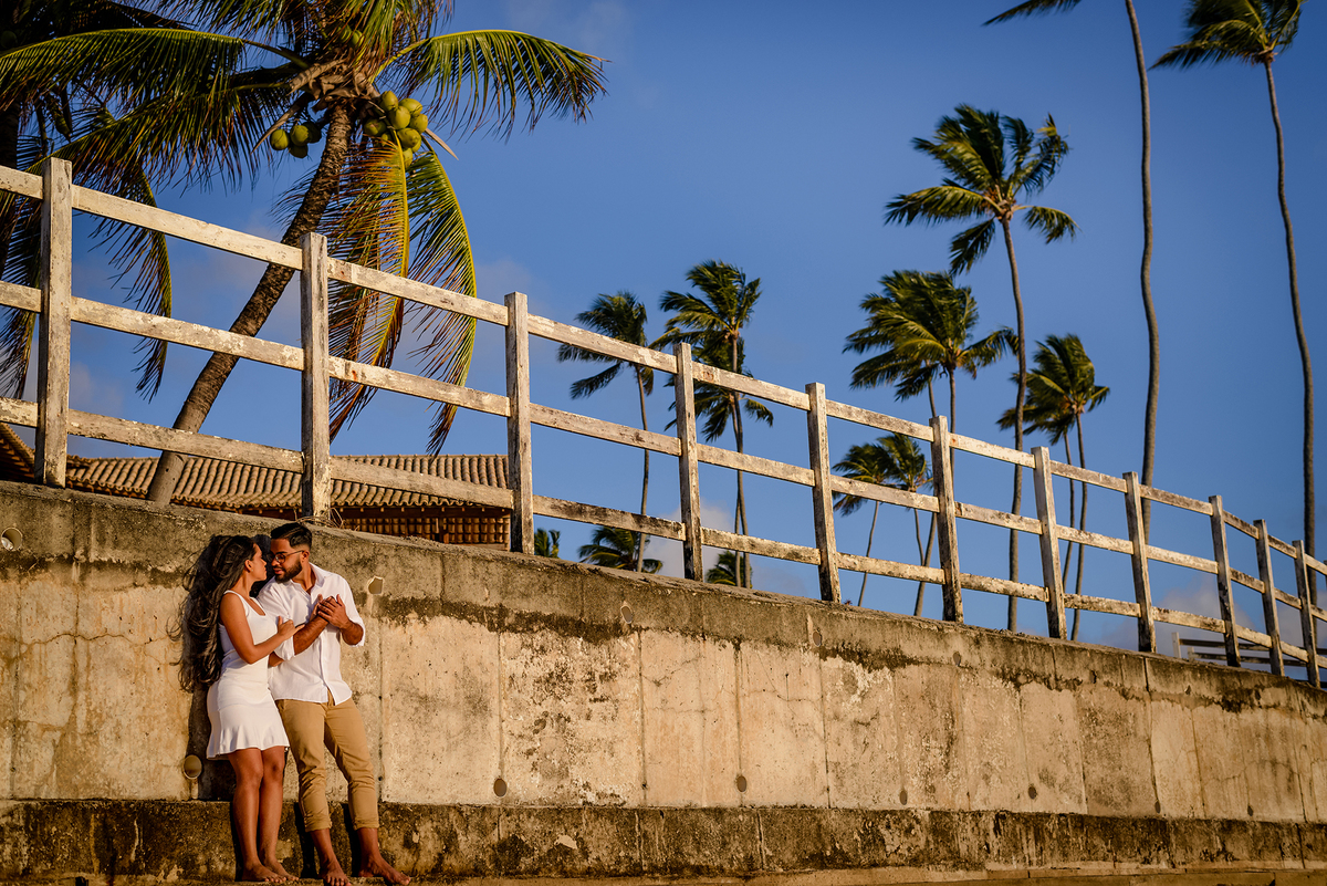 ensaio pré wedding na praia do Cupe