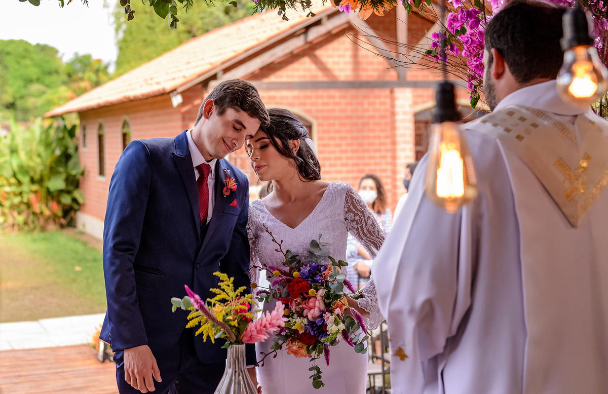 casal na cerimonia