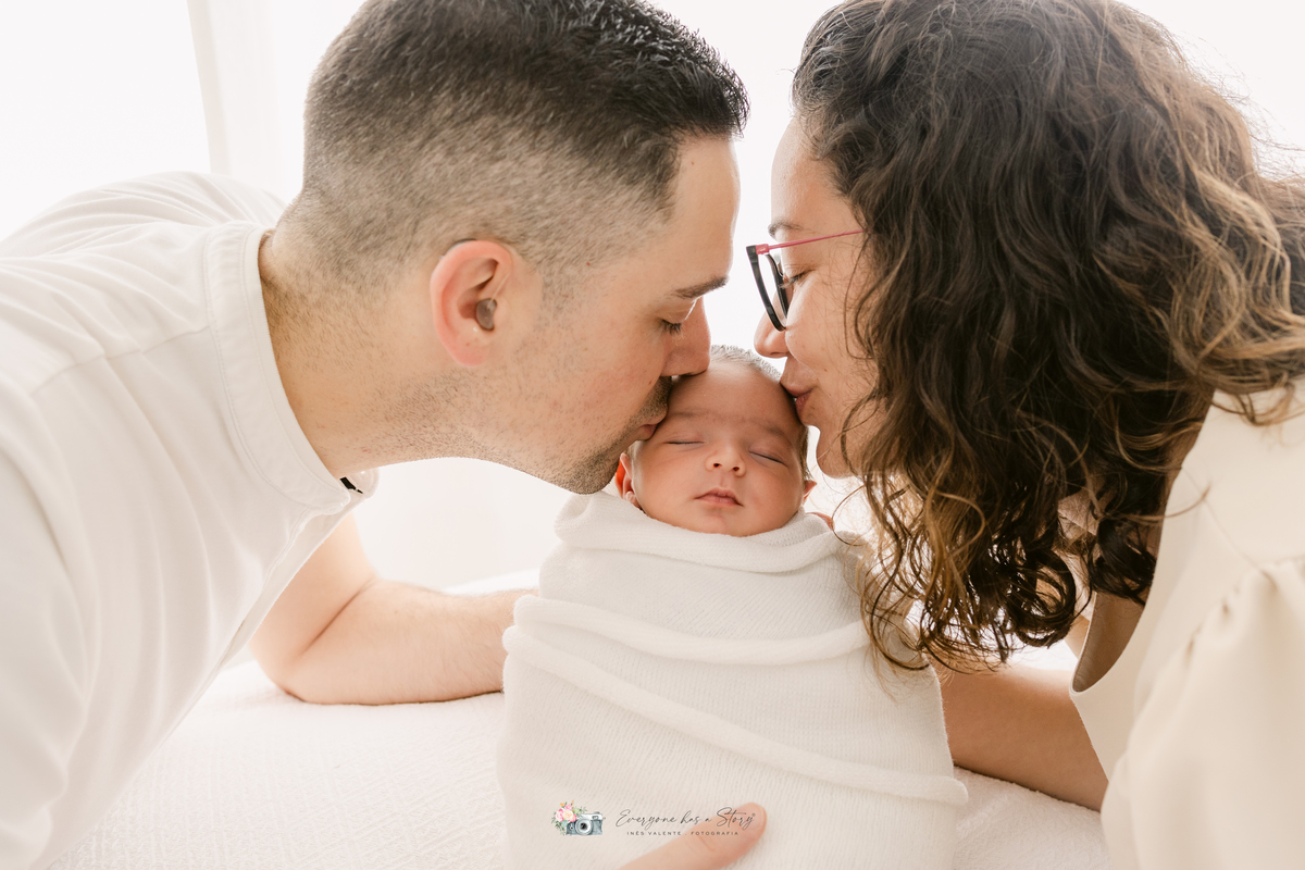Sessão Fotográfica de Newborn em Estúdio
Inês Valente Fotografia - Everyone has a Story com Estúdio em Queijas.