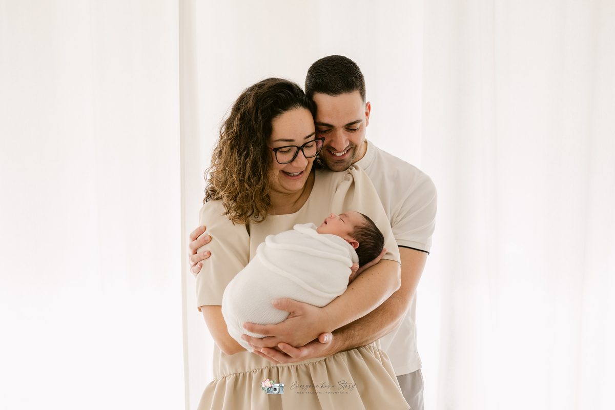 Sessão Fotográfica de Newborn em Estúdio
Inês Valente Fotografia - Everyone has a Story com Estúdio em Queijas.