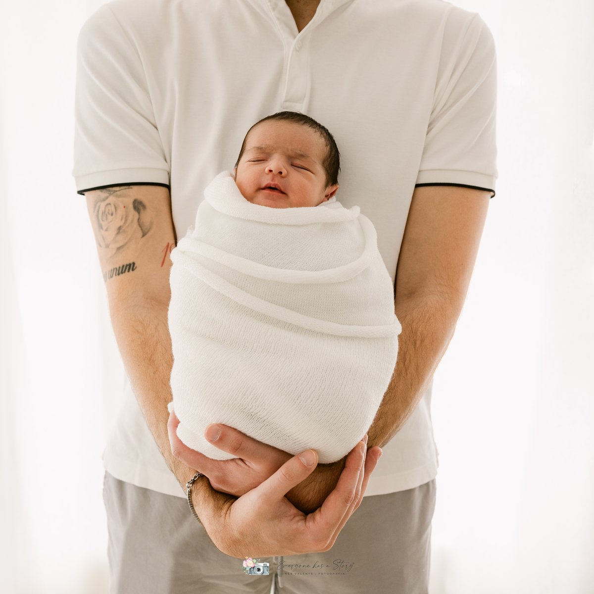 Sessão Fotográfica de Newborn em Estúdio
Inês Valente Fotografia - Everyone has a Story com Estúdio em Queijas.