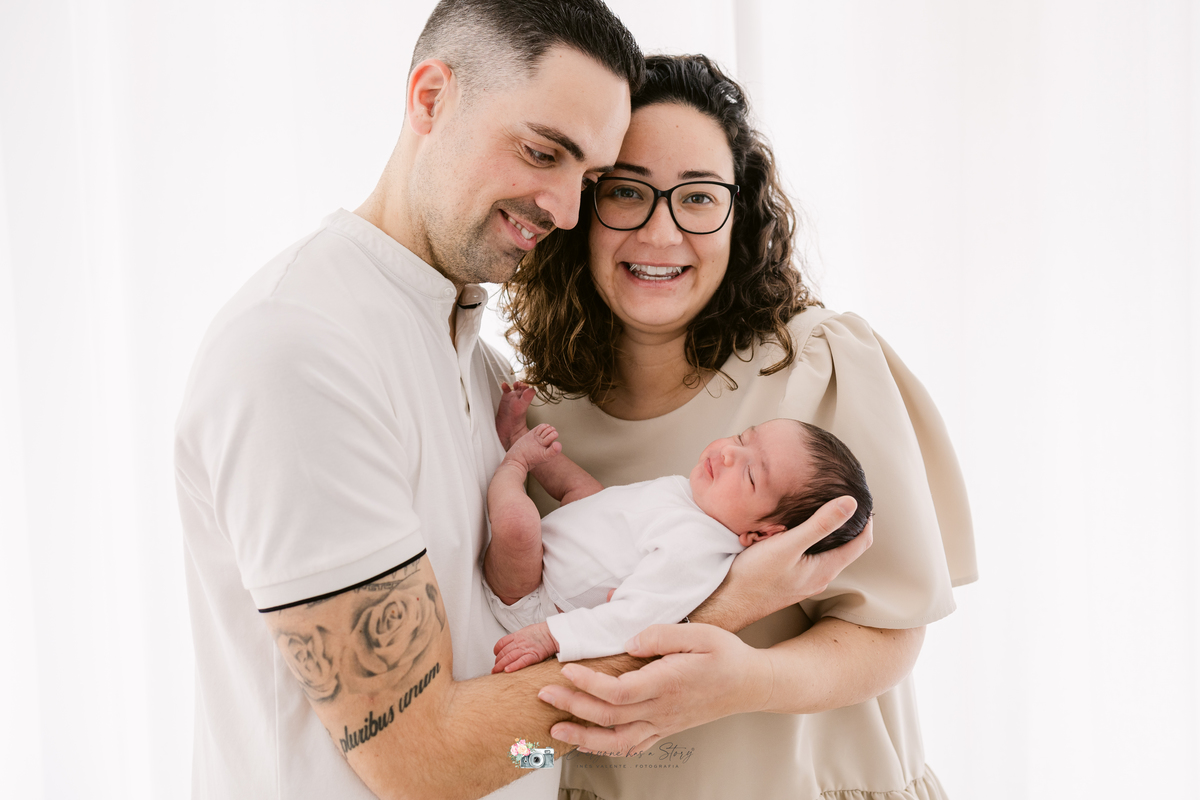 Sessão Fotográfica de Newborn em Estúdio
Inês Valente Fotografia - Everyone has a Story com Estúdio em Queijas.