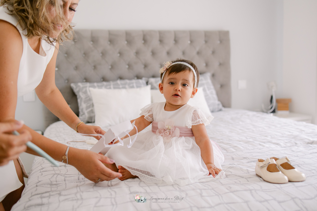 Fotografa de Baptizados, fazemos a reportagem da cerimónia de baptismo e acompanhamos a festa, dando atenção a todos os pormenores tais como cenário, bolo, docinhos e salgados.
Inês Valente Fotografia - Everyone has a Story