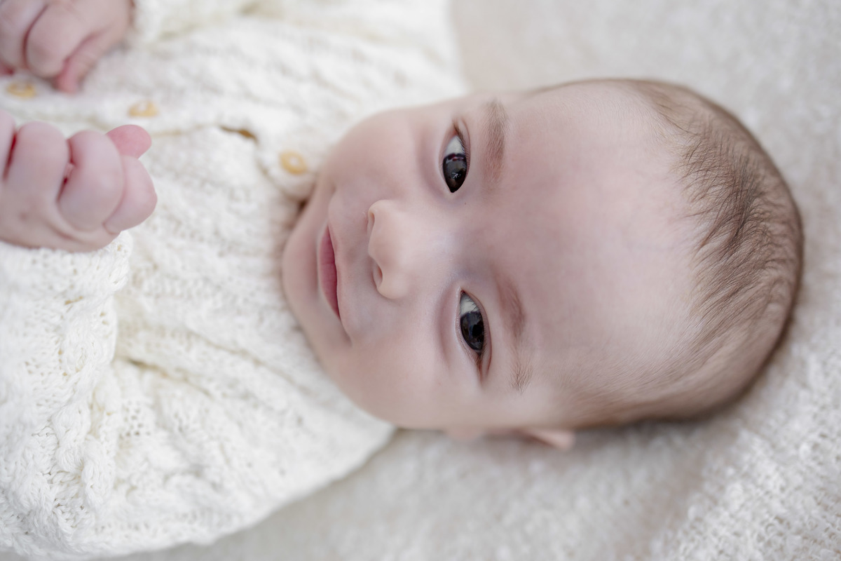 Sessão Fotográfica de Acompanhamento do bebé aos 3, 6 e 9 meses em Estúdio
Inês Valente Fotografia - Everyone has a Story com Estúdio em Queijas.