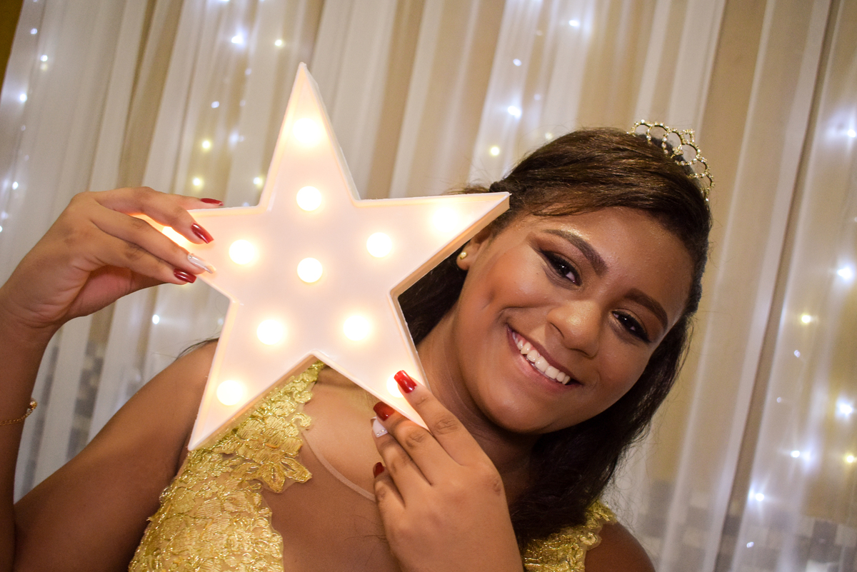 15 anos da nossa estrela Evelyn

