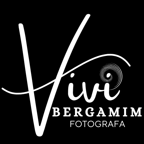 Logotipo de Vivi Bergamim 