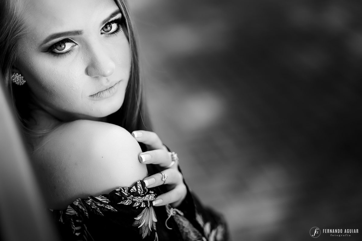 Foto modelo olhando para cima - Fotógrafo de Nova veneza / SC