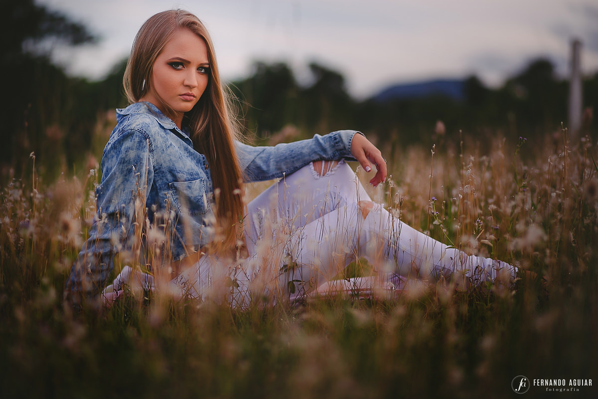 Foto modelo posada seria - Fotógrafo de book