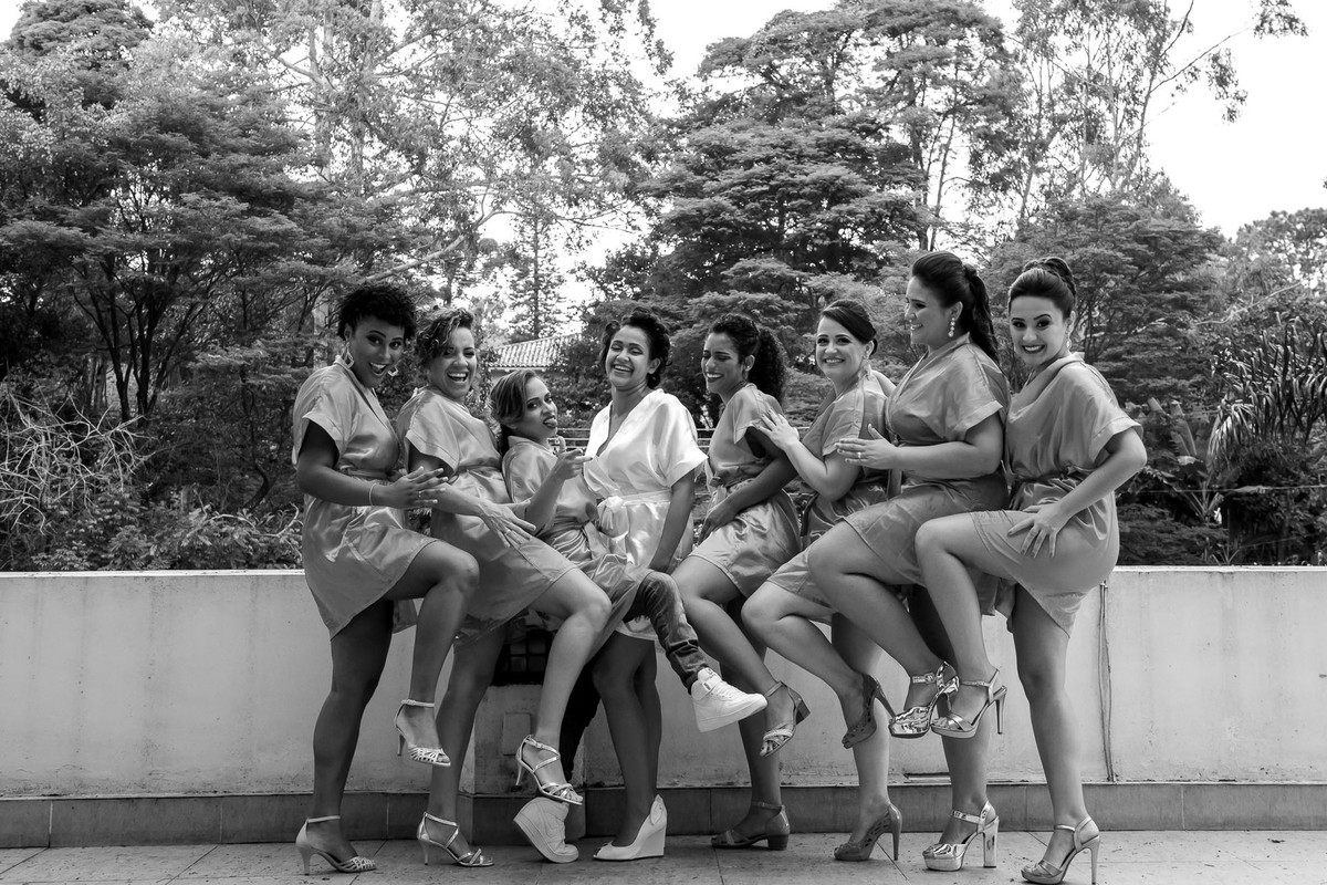 making of da noiva com as madrinhas no hotel solarium