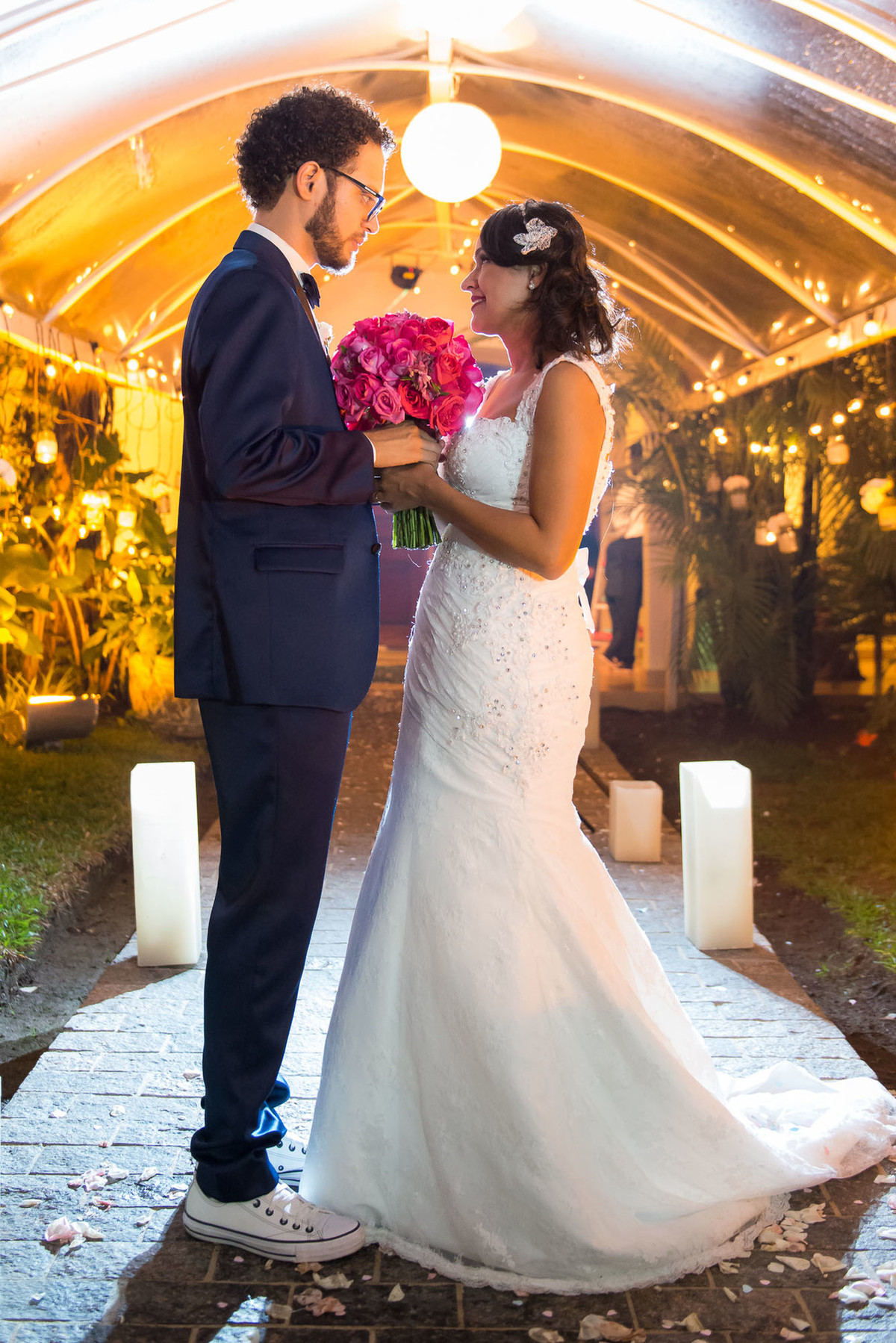 ensaio dos noivos após a cerimonia