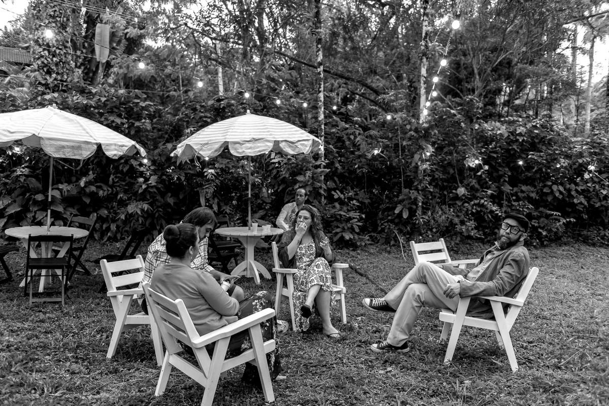 festa em casa de praia em ubatuba