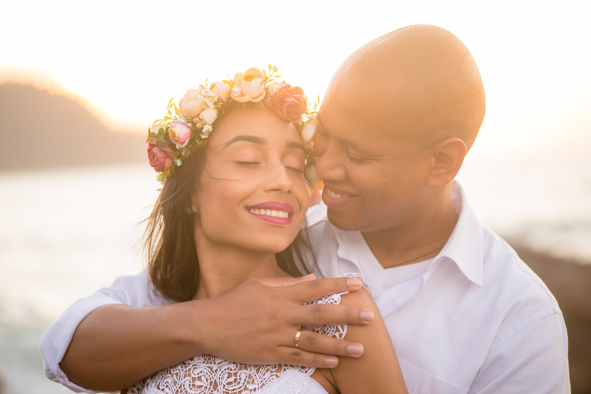 casal na praia do cepilho em trindade paraty