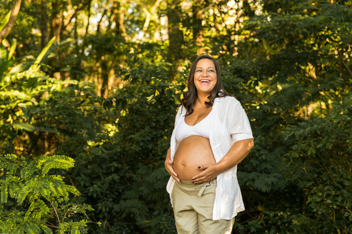 gestante sozinha no parque vila lobos