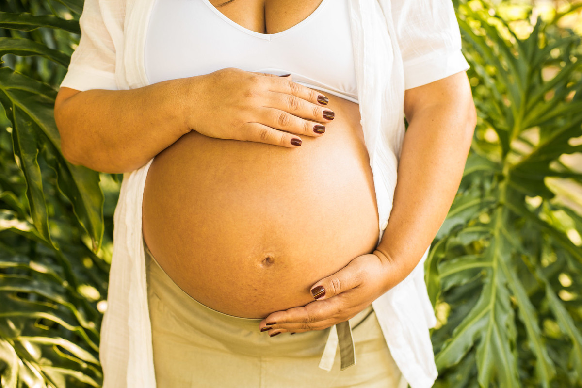 gestante sozinha no parque vila lobos