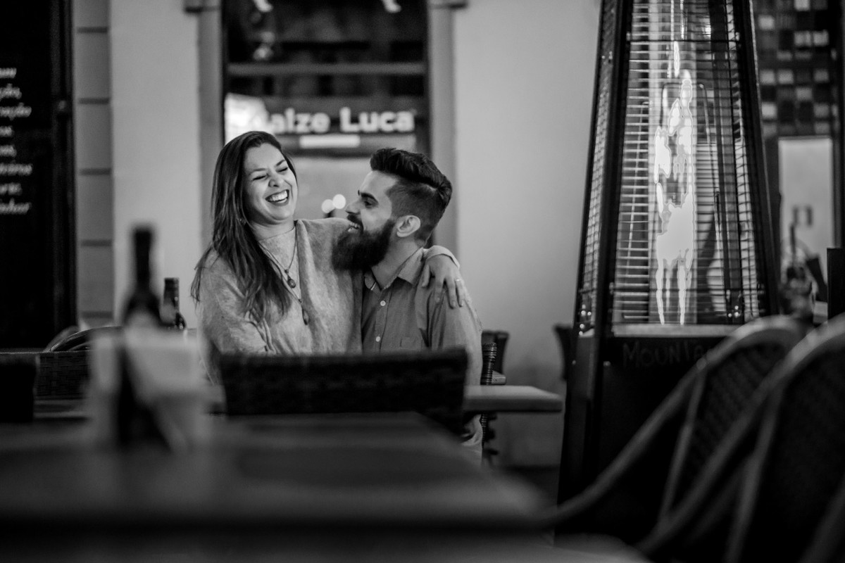 casal no centro do Capivari em Campos do Jordão