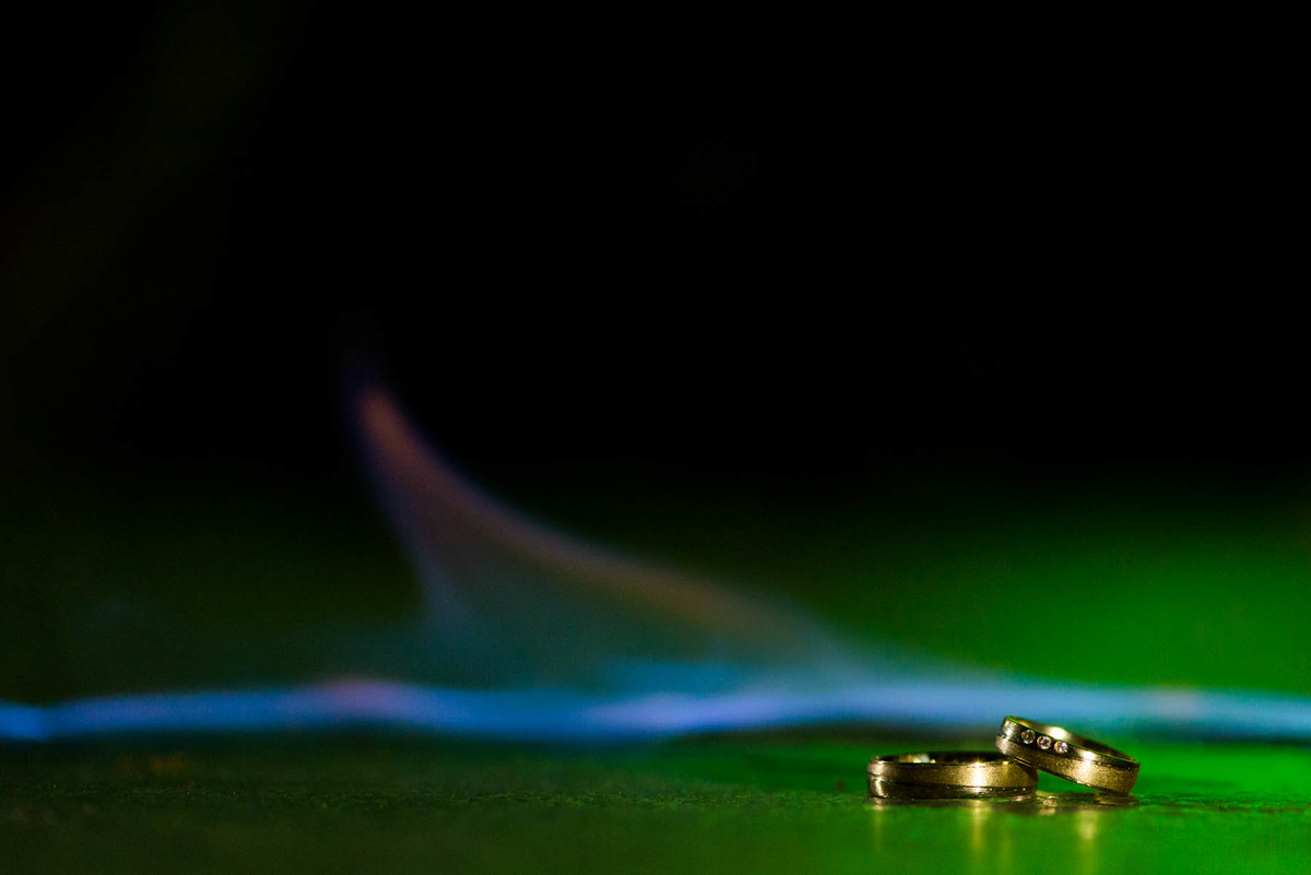 aliança do casal no Buffet Mombaça Park